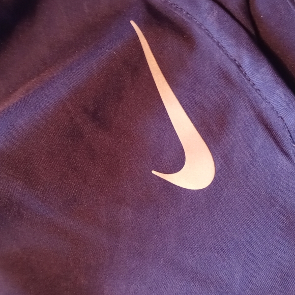 Nike Athletic Shorts Size M - Picture 6 of 6
